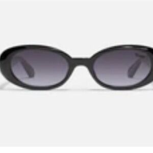Quay like new sunglasses